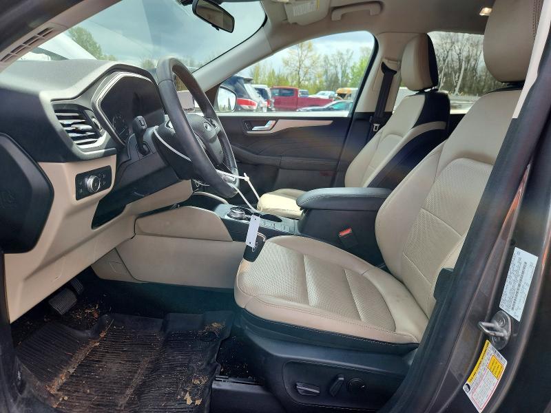 2021 Ford Escape sel