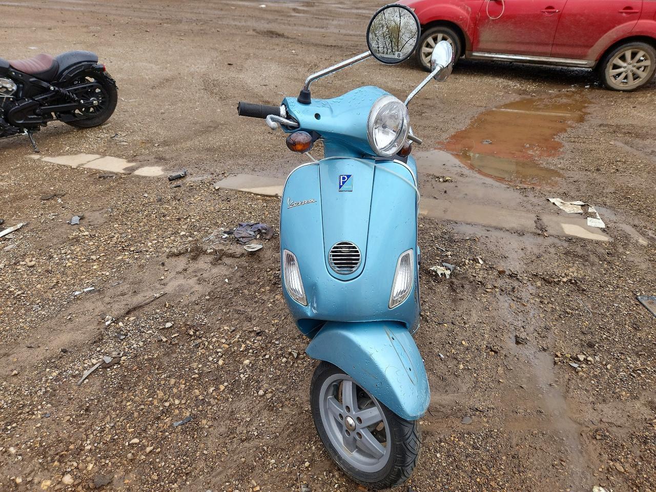 2011 Vespa LX 150IE