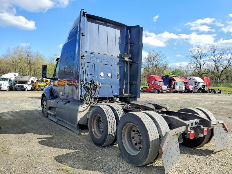 2020 International LT625