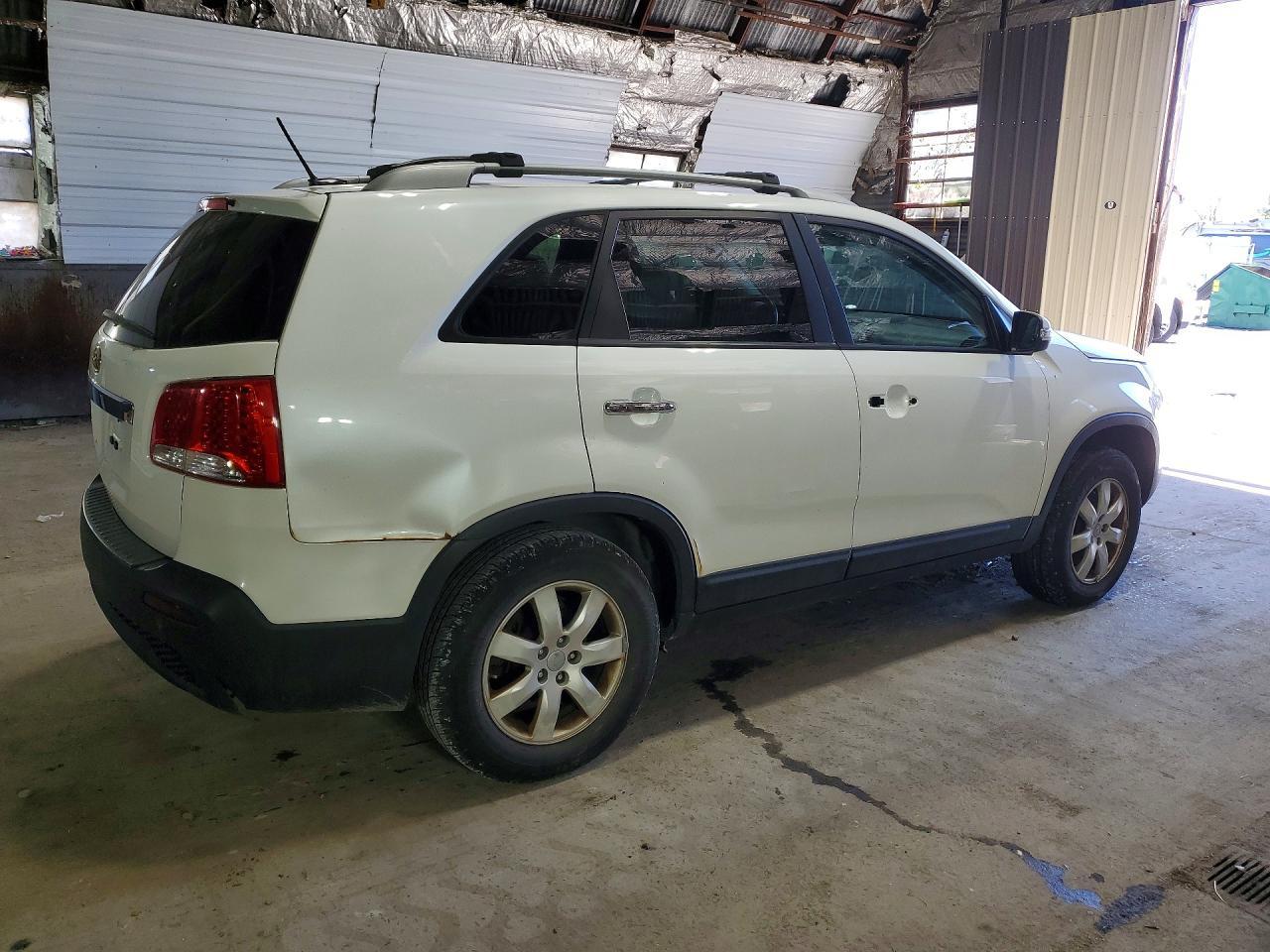 2012 KIA Sorento lx