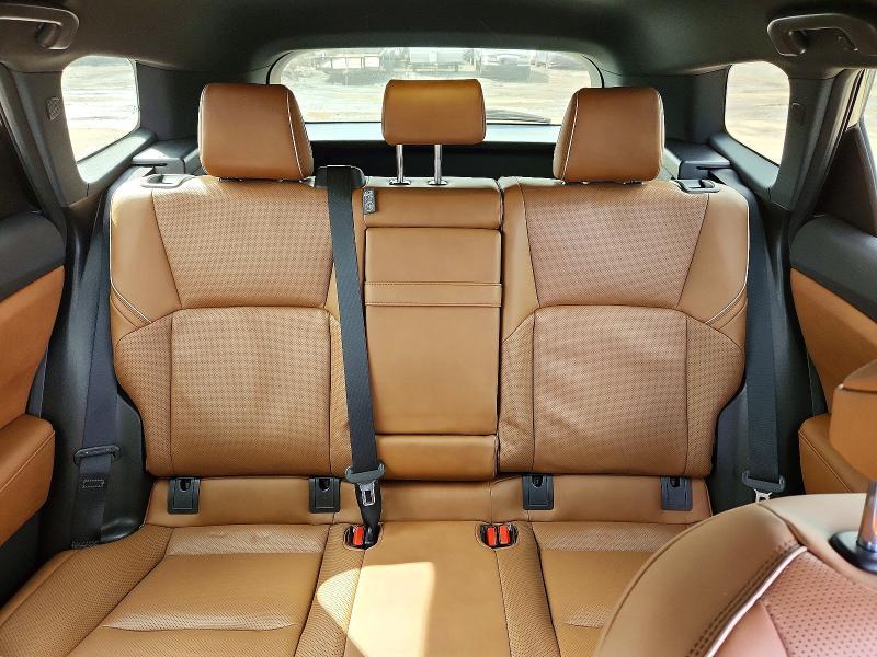 2025 Toyota Crown Signia xle