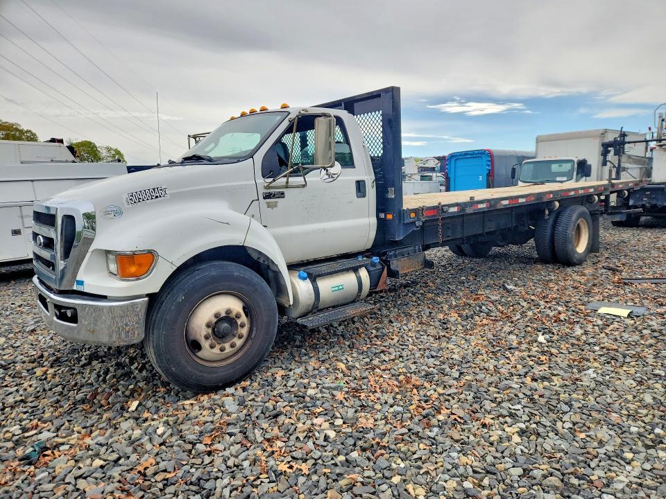 2015 Ford F750 Super Duty