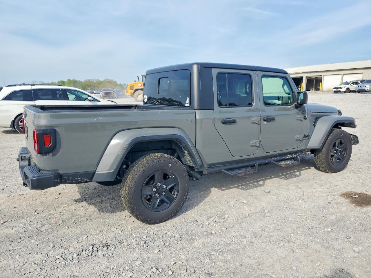 2021 Jeep Gladiator Sport