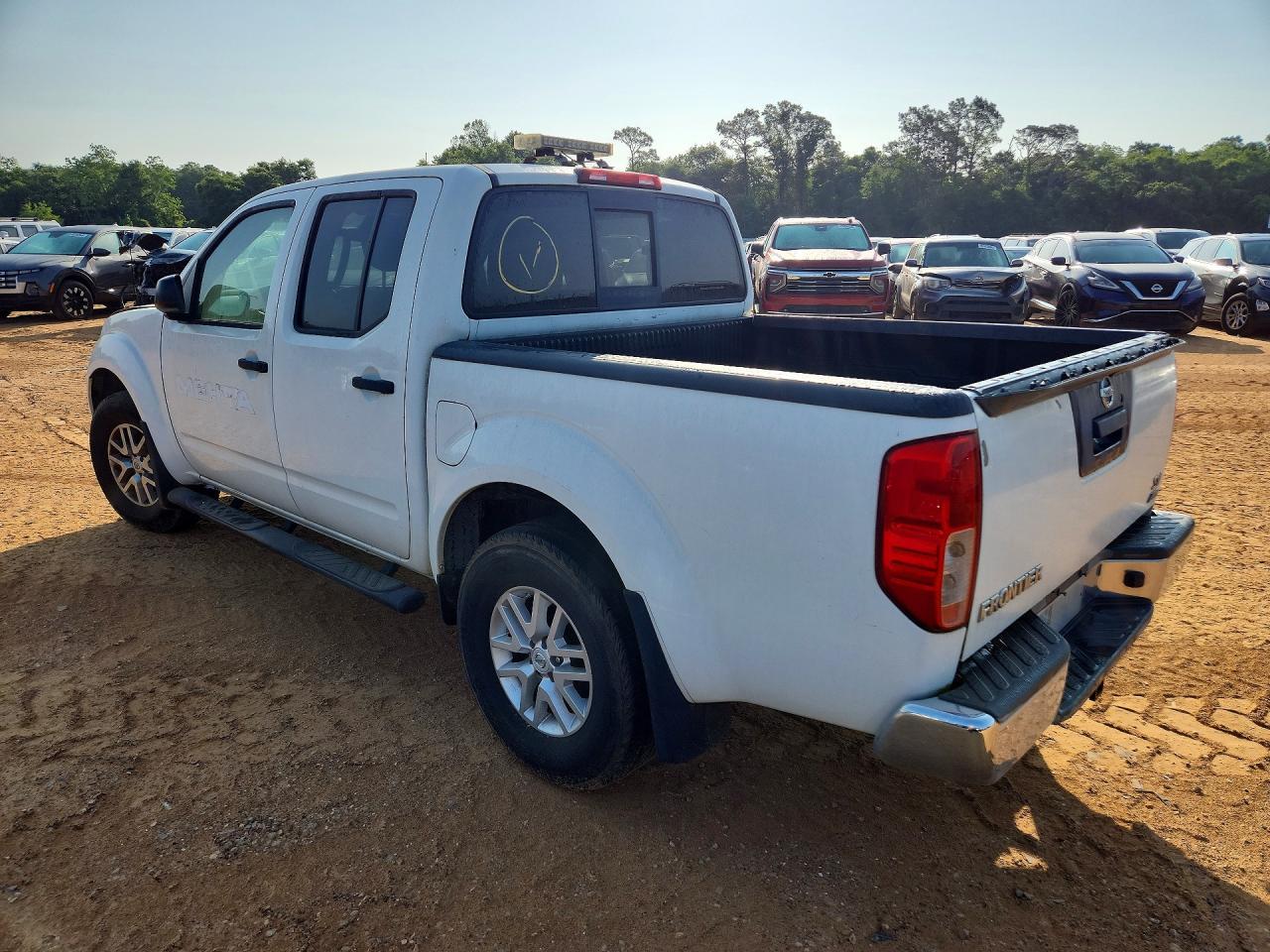 2017 Nissan Frontier SV