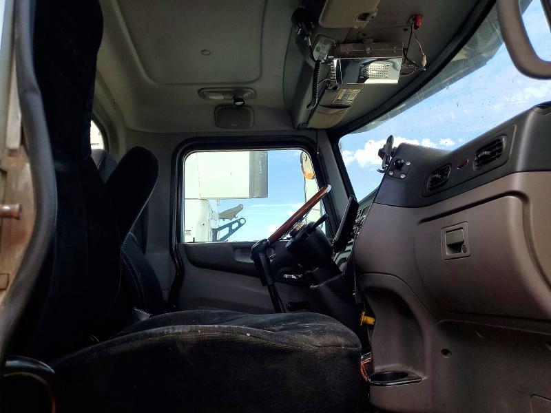 2014 Peterbilt 367 Dump Truck