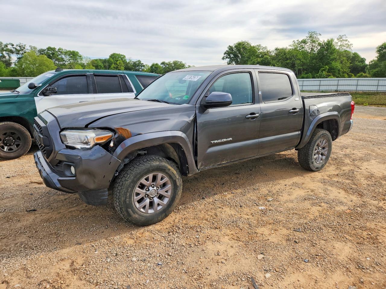 2017 Toyota Tacoma SR5 V6