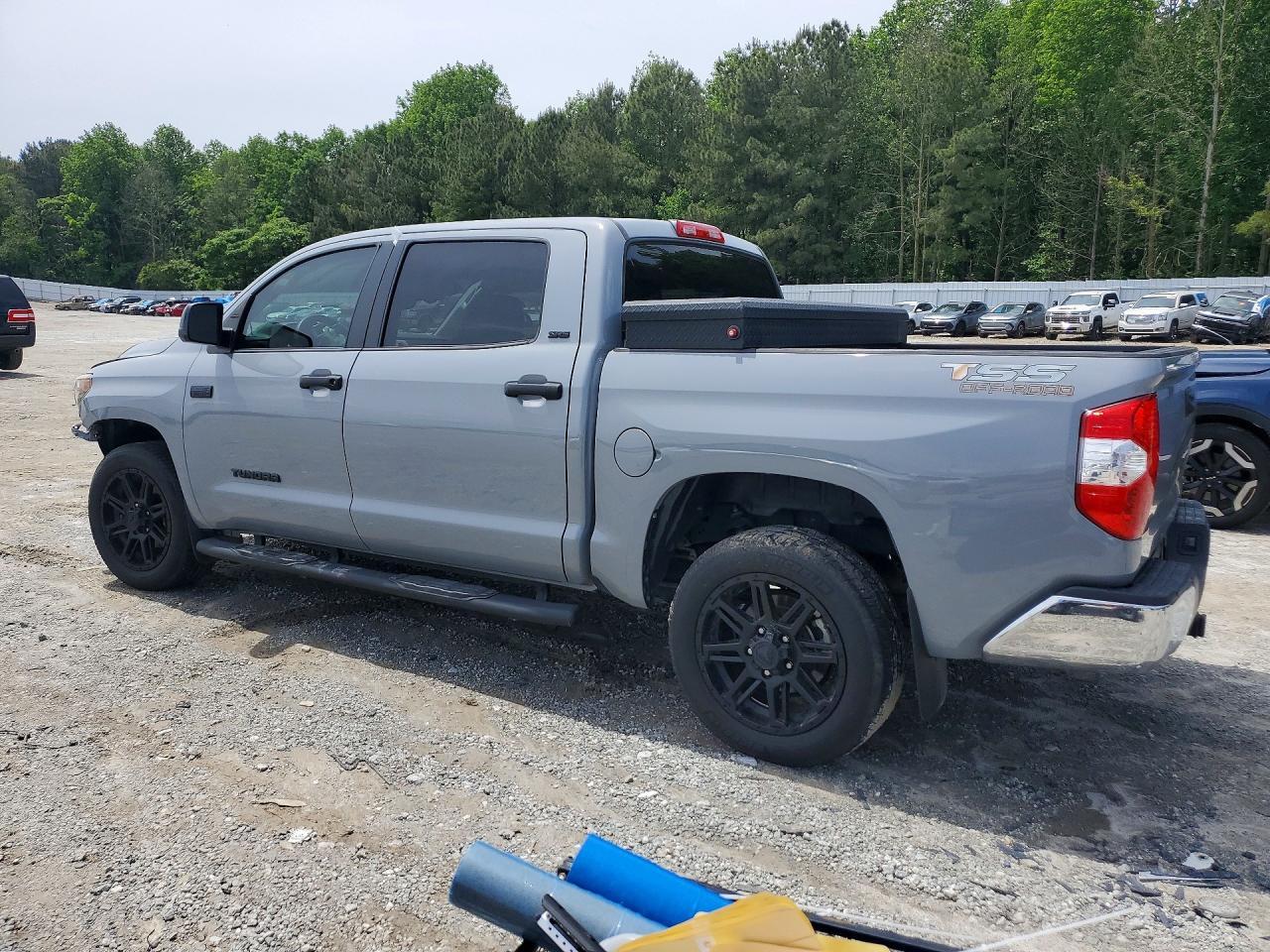 2019 Toyota Tundra Crewmax SR5
