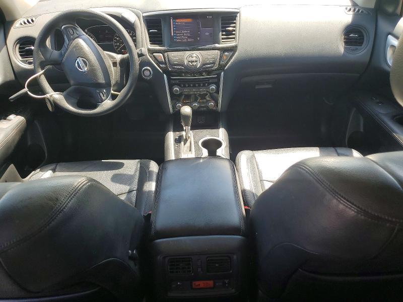 2018 Nissan Pathfinder s