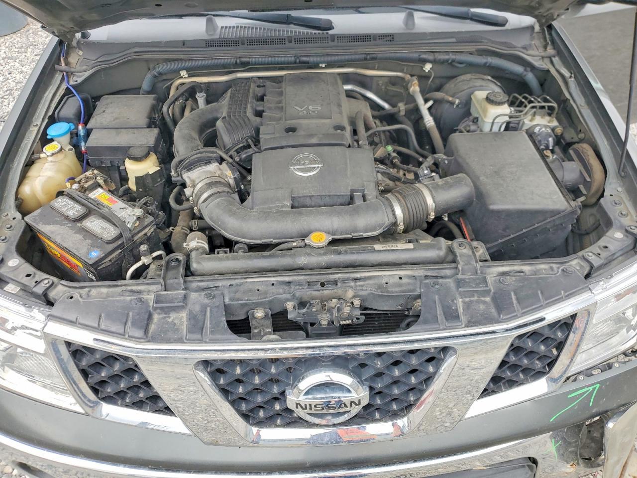 2005 Nissan Frontier SE