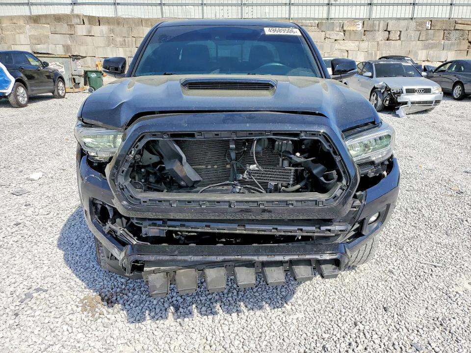 2020 Toyota Tacoma trd Sport