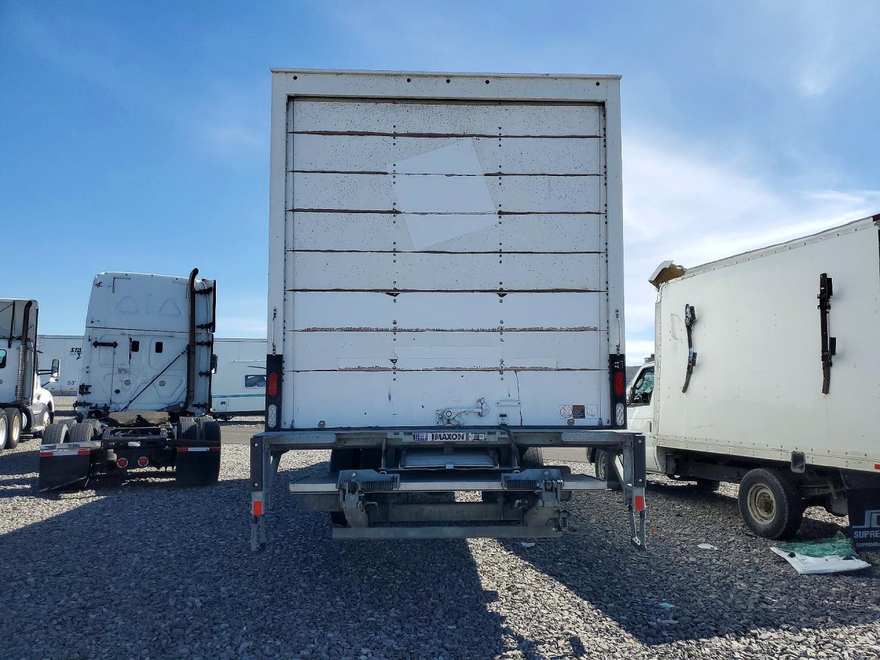 2024 International MV607 BOX Truck