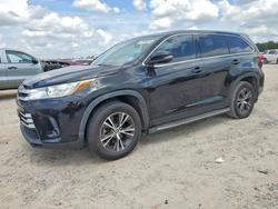 2019 Toyota Highlander le for sale in Houston, TX