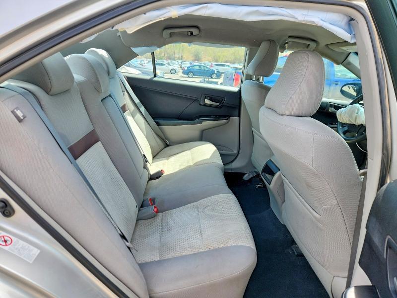 2012 Toyota Camry le