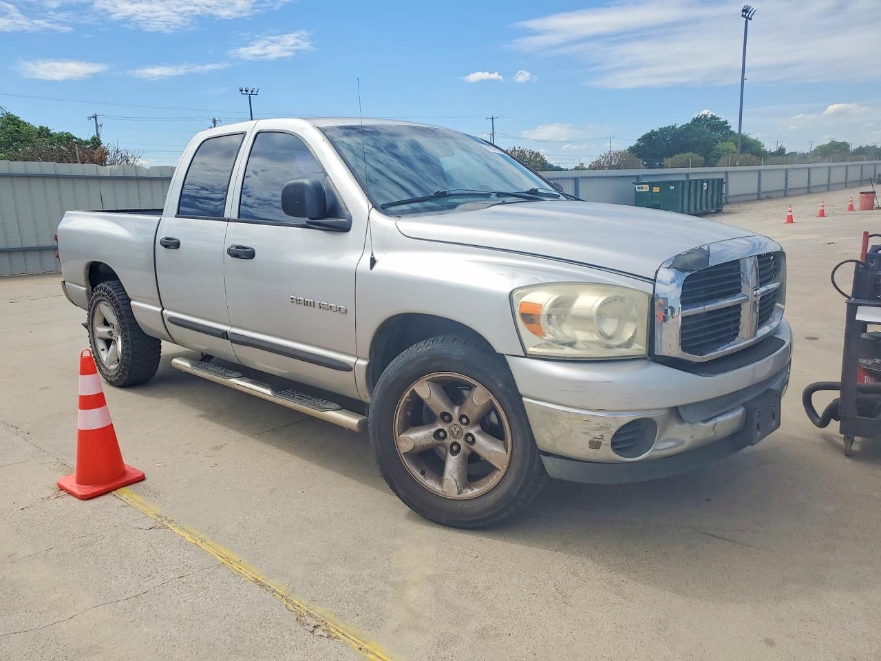 2007 Dodge RAM 1500 ST