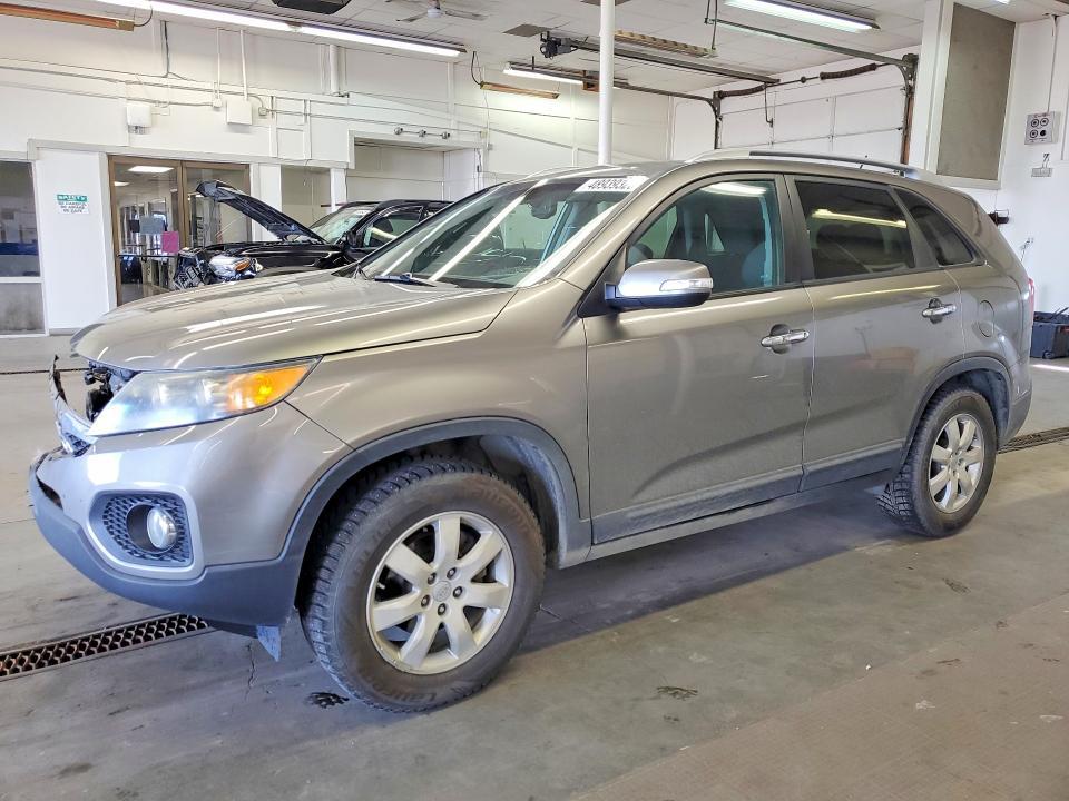 2011 KIA Sorento lx