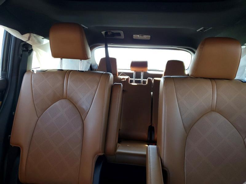 2022 Toyota Highlander Hybrid Platinum