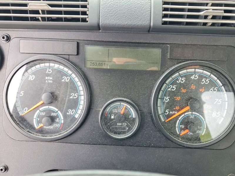 2019 Freigliner 2019 Freightliner Cascadia 125 Semi Truck