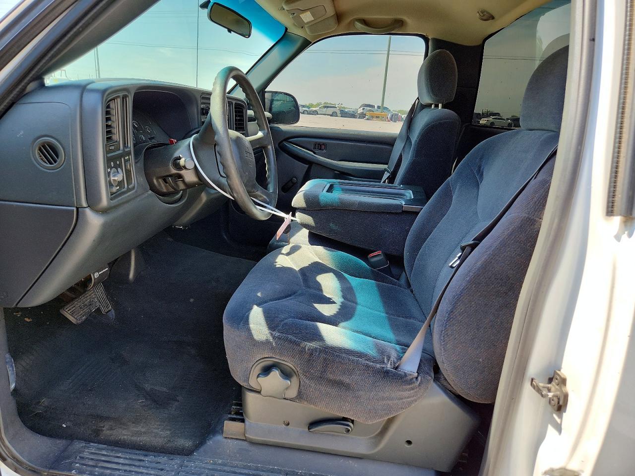 2000 GMC New Sierra C1500