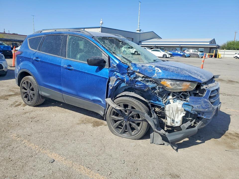 2019 Ford Escape se