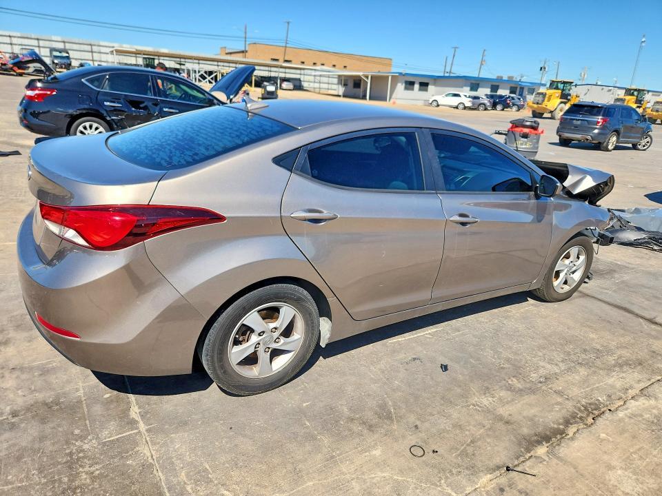 2014 Hyundai Elantra se
