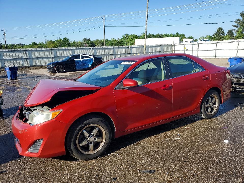 2012 Toyota Camry l