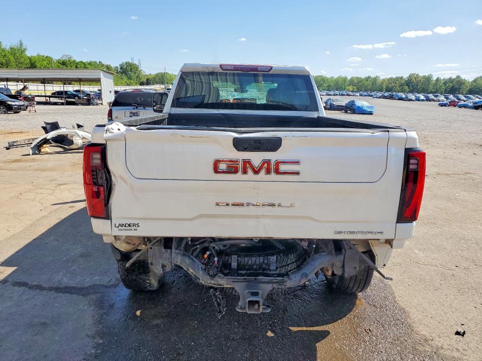 2024 GMC Sierra K2500 Denali