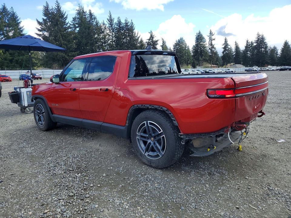 2025 Rivian R1T Adventure
