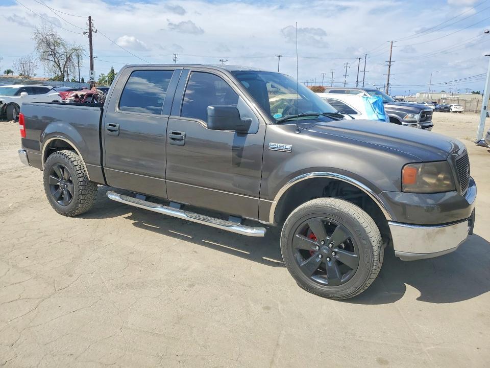 2005 Ford F150 Supercrew