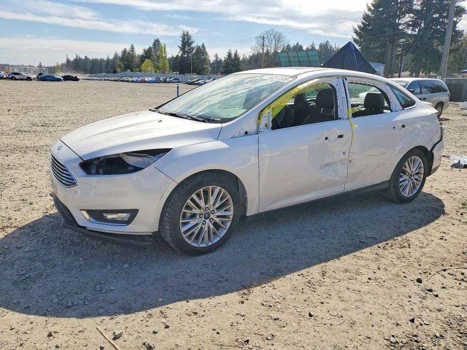 2017 Ford Focus Titanium