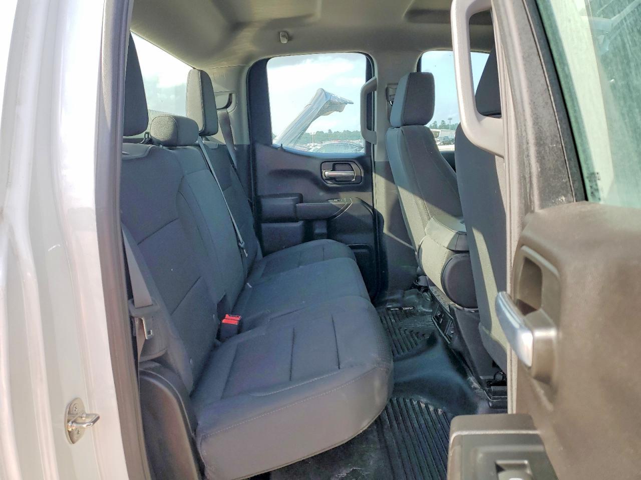 2023 Chevrolet Silverado C1500