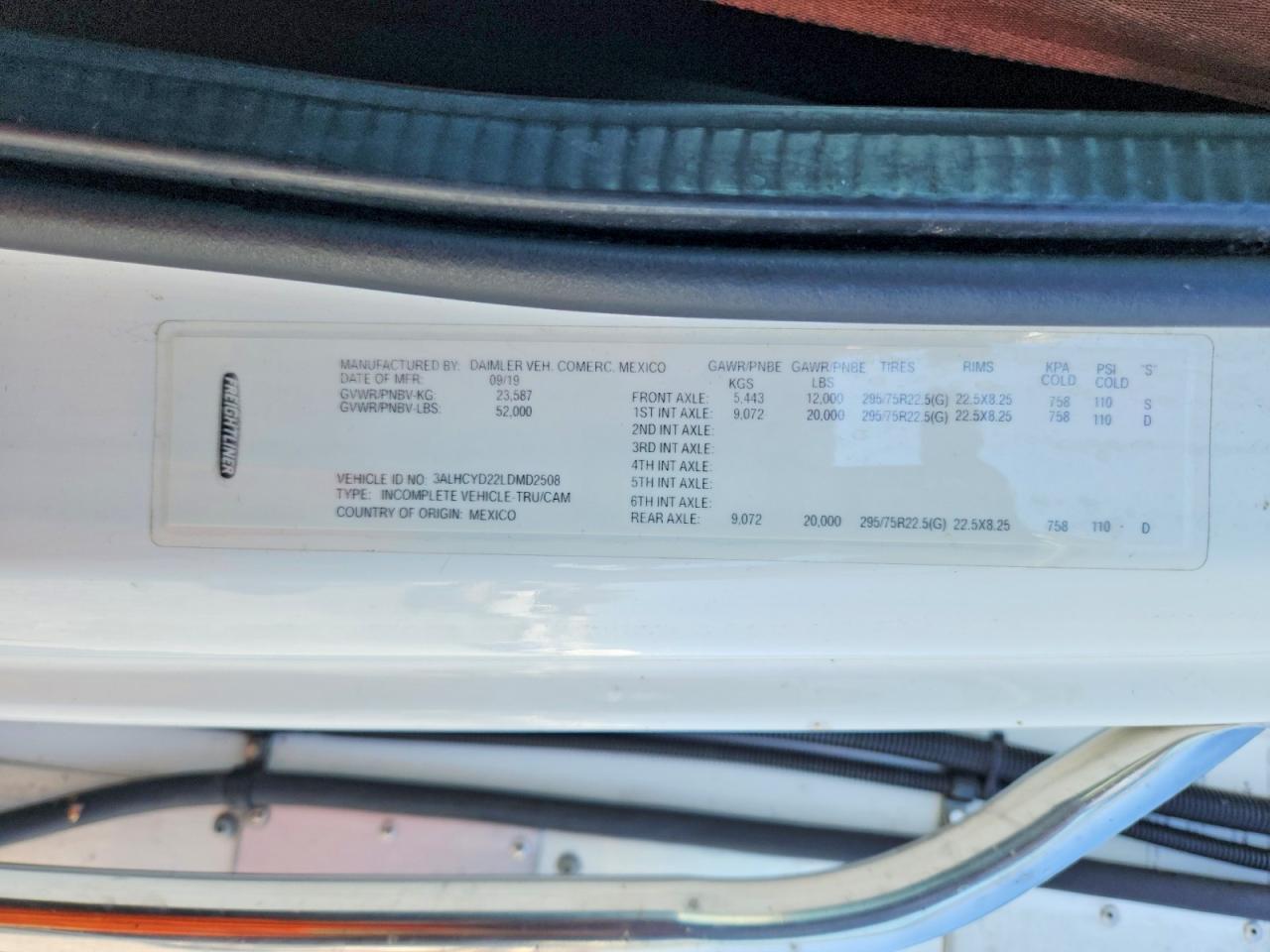 2020 Freigliner 2020 Freightliner Business Class M2 Refrigerated B