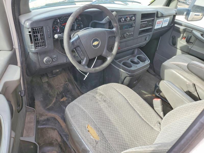 2013 Chevrolet Express box Truck