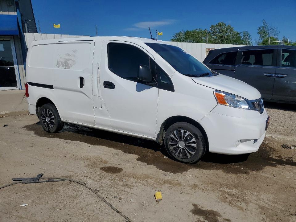 2017 Nissan NV200 SV