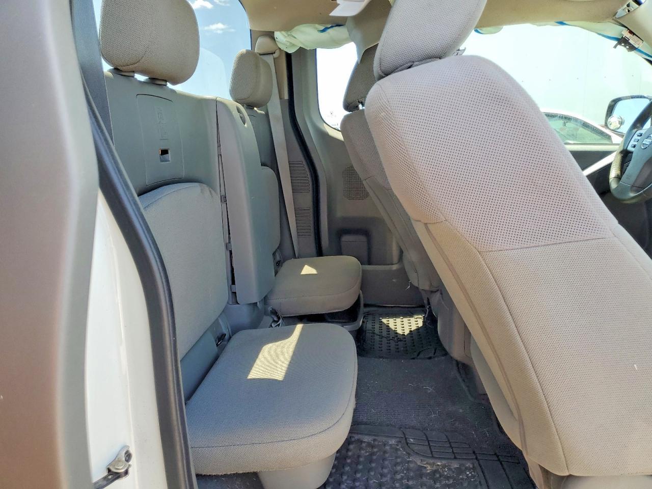 2019 Nissan Frontier S