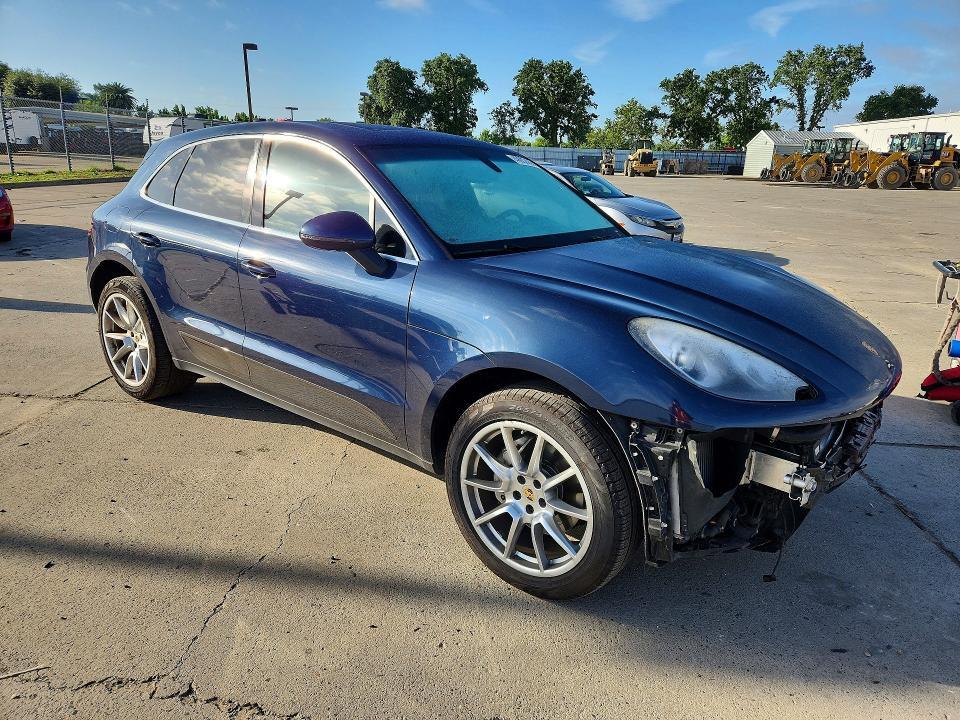 2016 Porsche Macan s