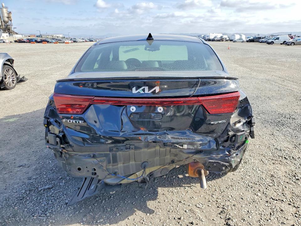 2024 KIA Forte gt Line