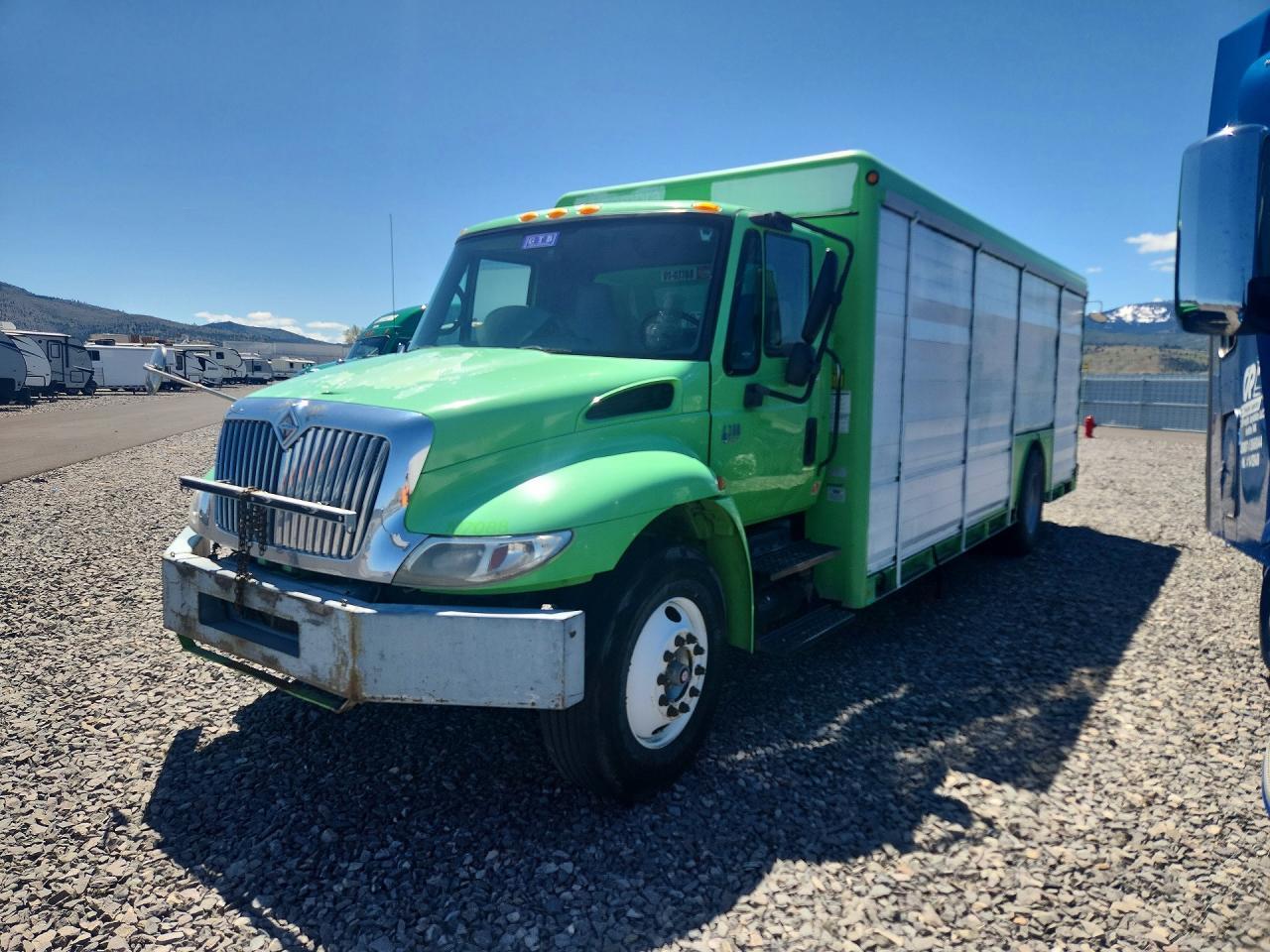 2007 International 4300 BOX Truck