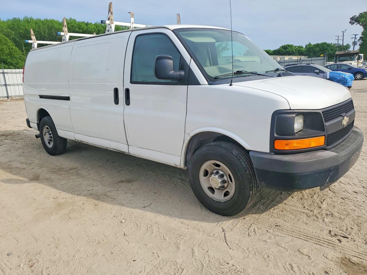 2013 Chev Rolet Express G2500 Utility / Service Van