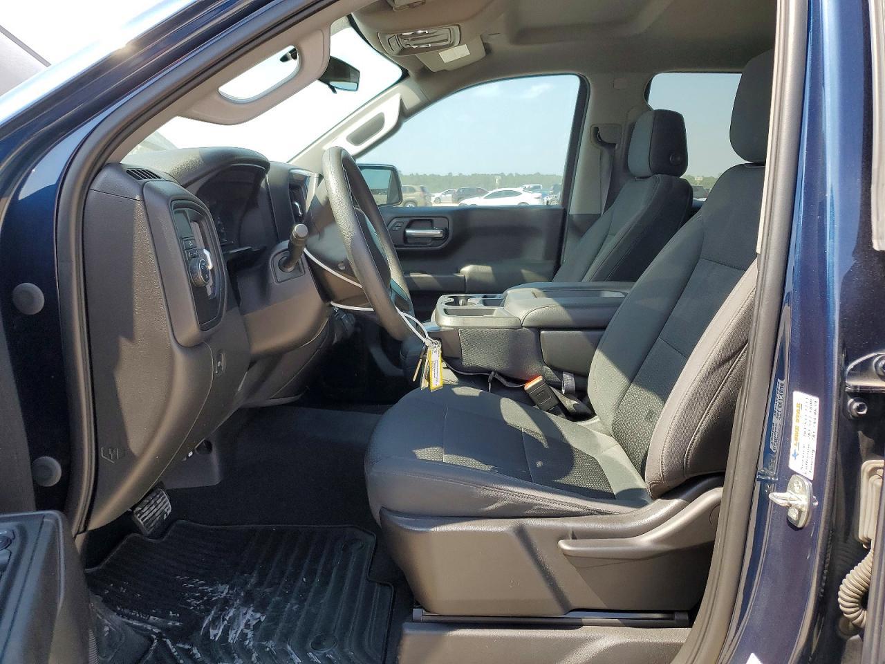 2020 Chevrolet Silverado C1500 Custom