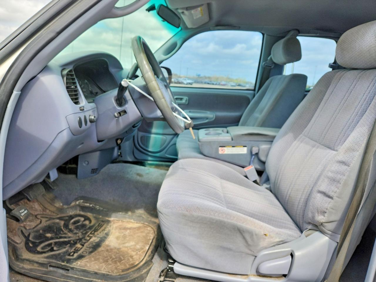 2000 Toyota Tundra SR5