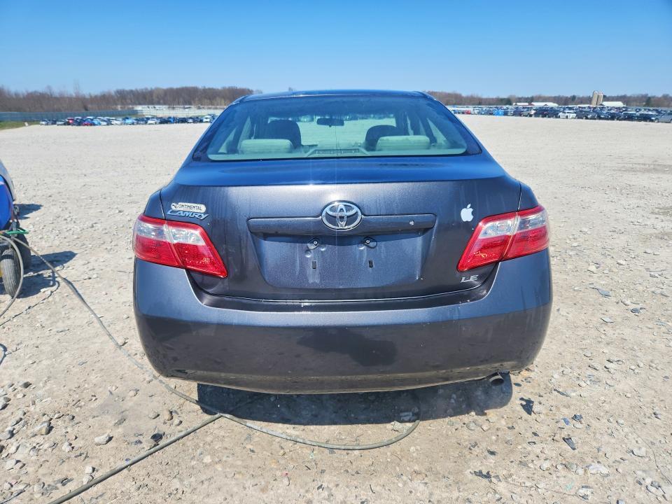 2009 Toyota Camry le