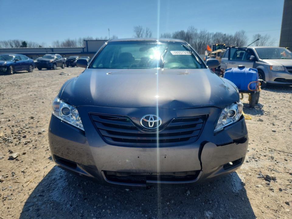 2009 Toyota Camry le