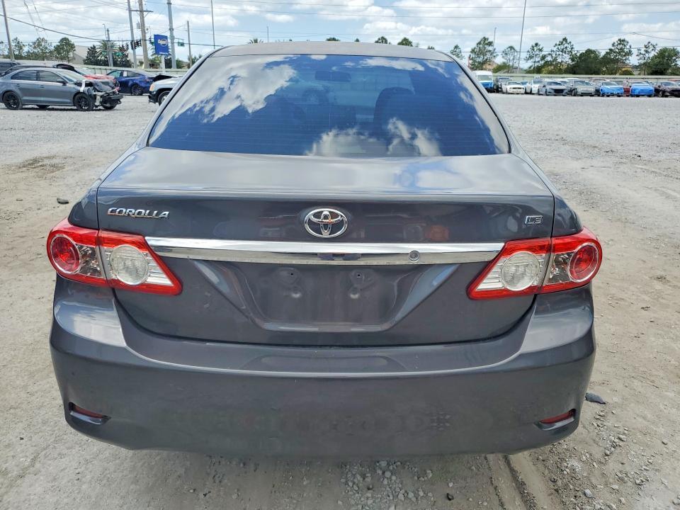 2013 Toyota Corolla le