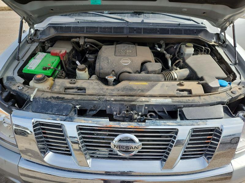 2011 Nissan Titan SV