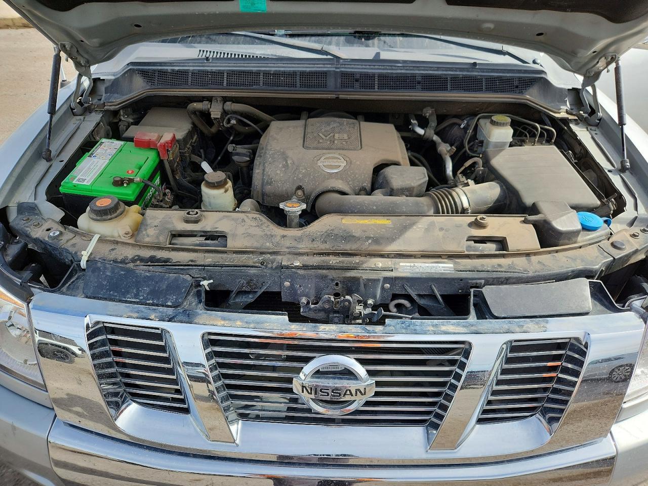 2011 Nissan Titan SV