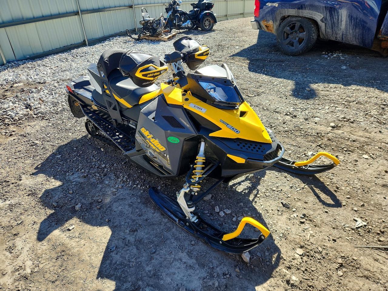 2012 Skidoo Snowmobile