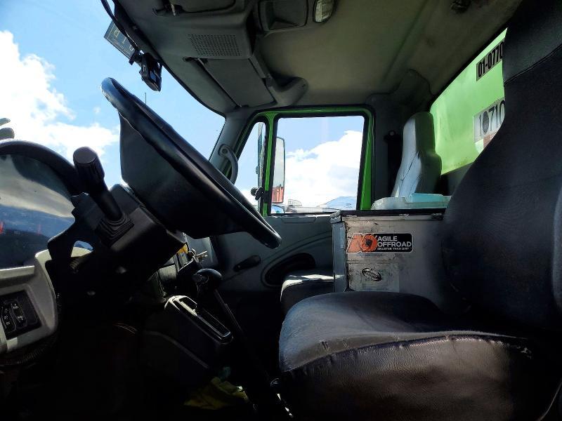 2007 International 4300 BOX Truck