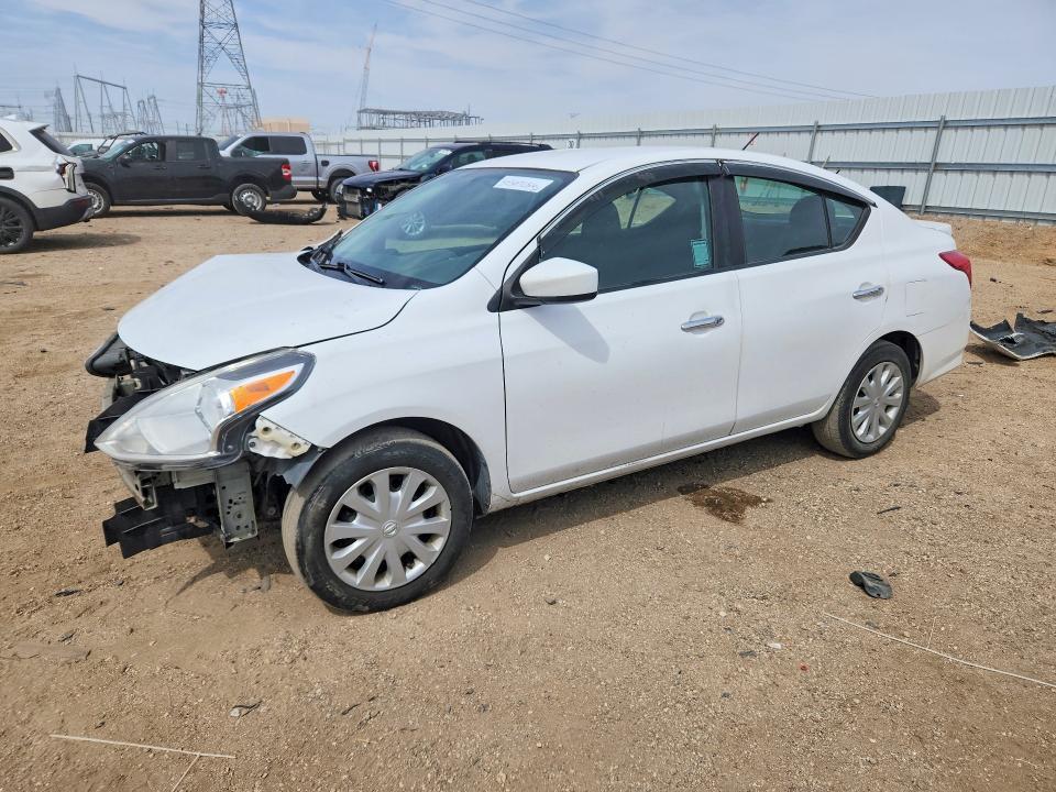 2016 Nissan Versa 1.6 sv