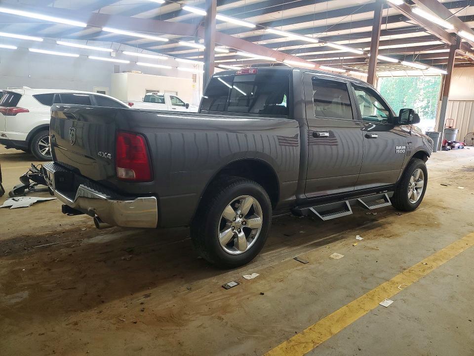 2014 Dodge RAM 1500 SLT