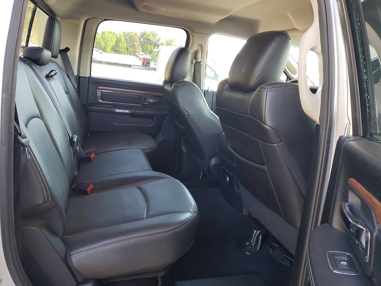 2016 Dodge 1500 Laramie